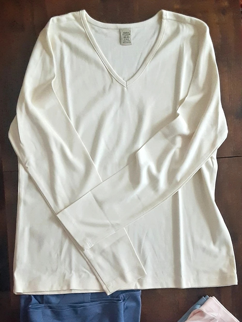 Pick 1: Women's Supima Cotton Tee, Long-Sleeve V-neck - Picture 15 of 16